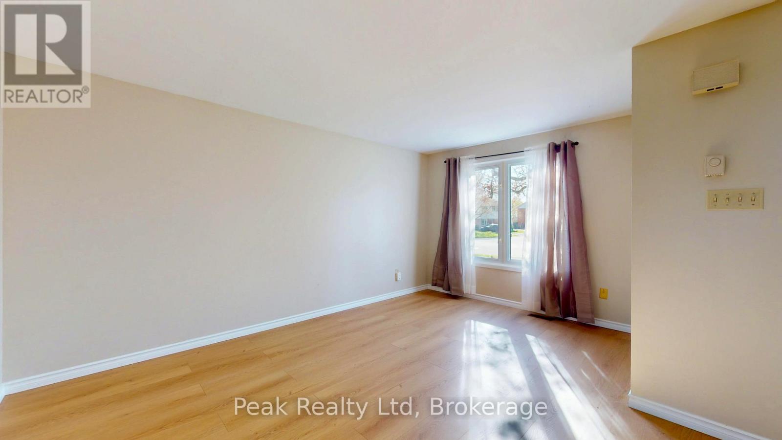 122 Keats Drive, Woodstock, Ontario  N4S 8B8 - Photo 13 - X13042564