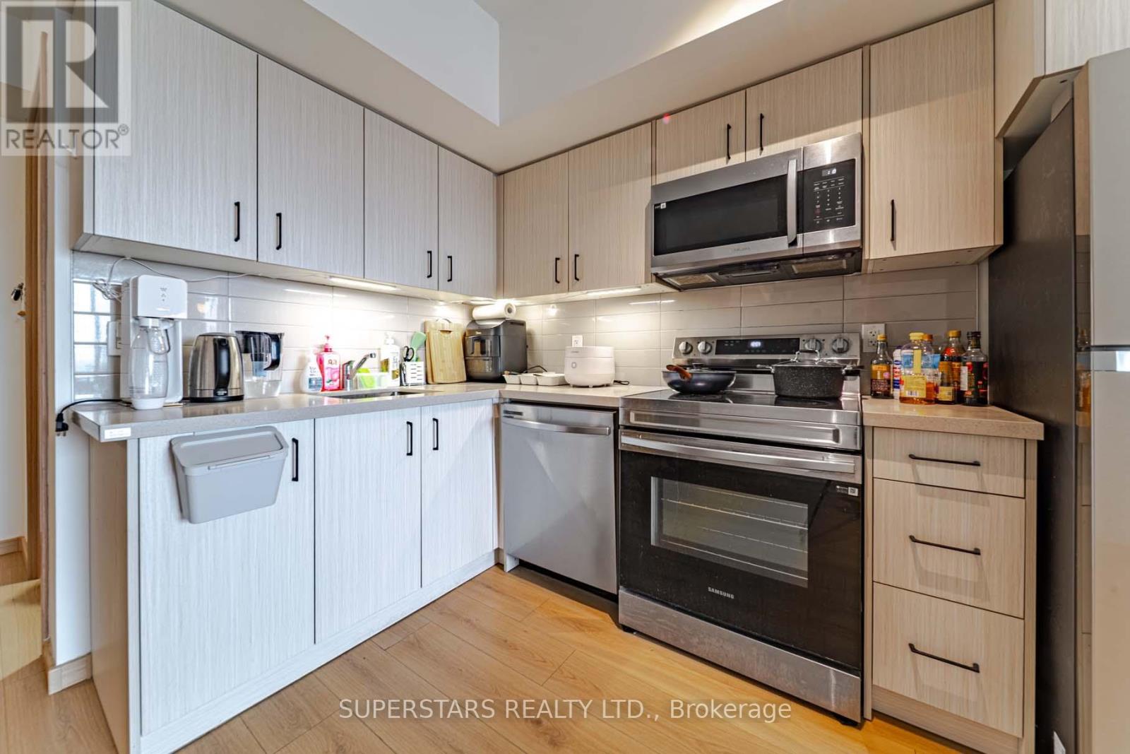 516 - 3421 Sheppard Avenue E, Toronto, Ontario  M1T 0C1 - Photo 4 - E13043650