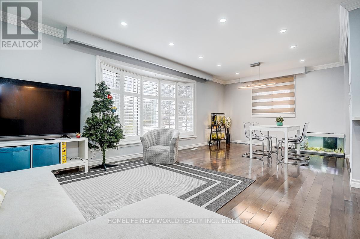 47 Manorglen Crescent, Toronto, Ontario  M1S 1W3 - Photo 11 - E13043670