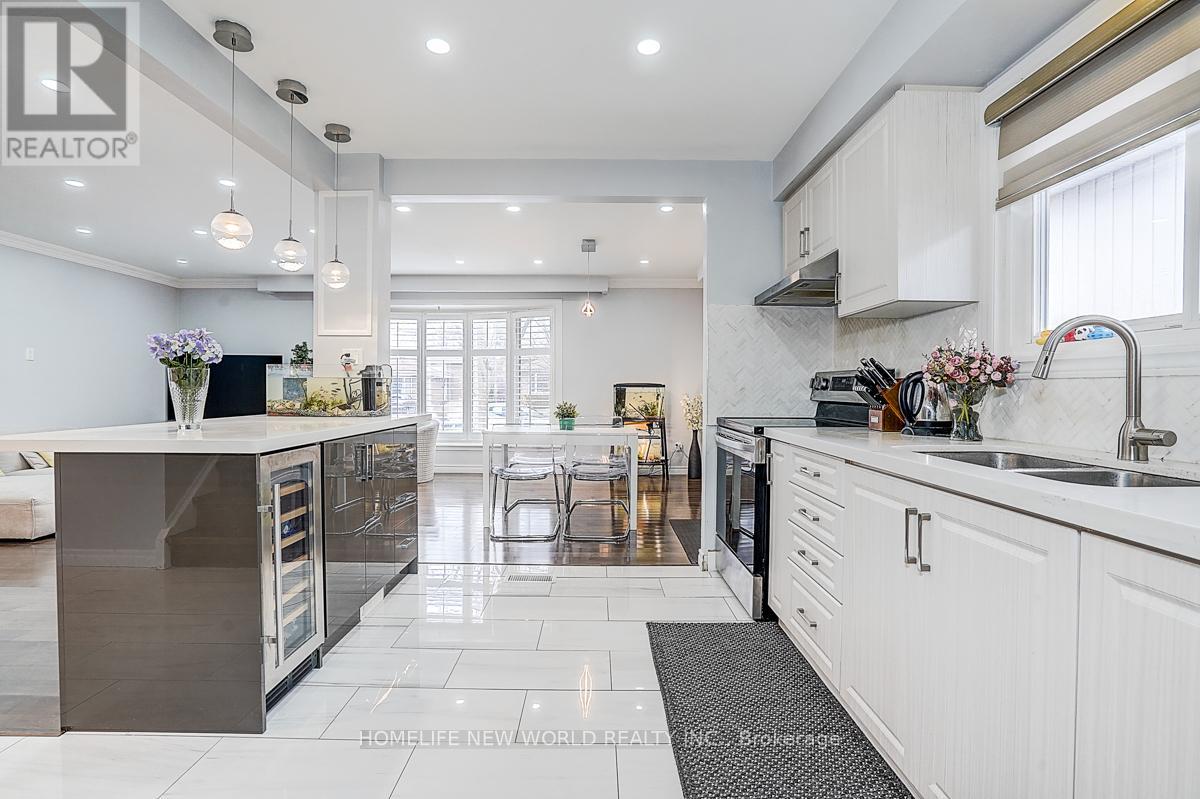 47 Manorglen Crescent, Toronto, Ontario  M1S 1W3 - Photo 15 - E13043670