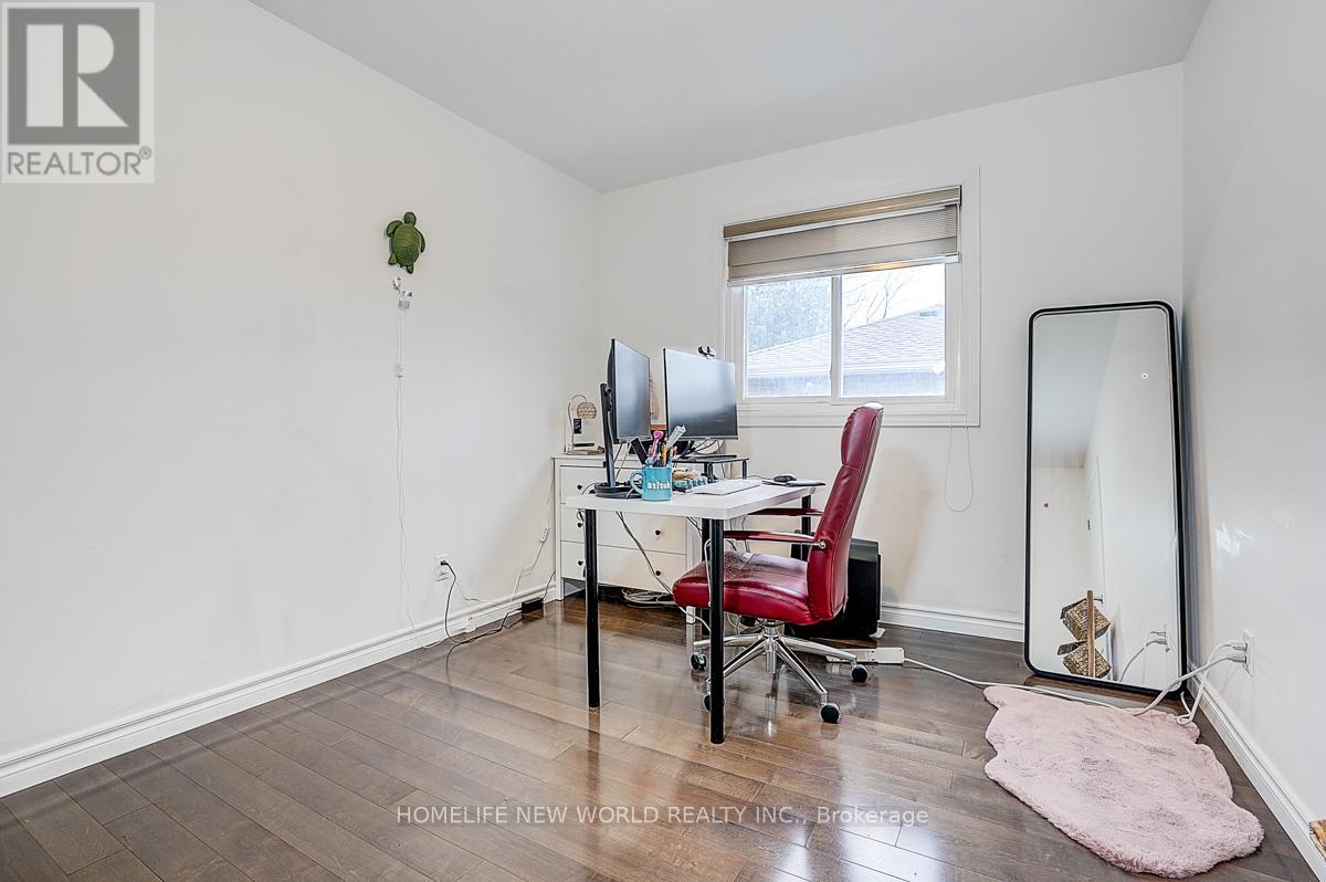 47 Manorglen Crescent, Toronto, Ontario  M1S 1W3 - Photo 24 - E13043670