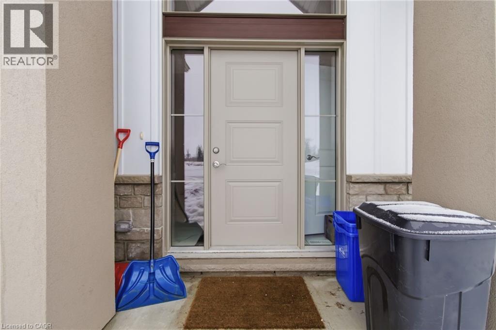 201 Dempsey Drive, Stratford, Ontario  N5A 0K5 - Photo 32 - 40824138