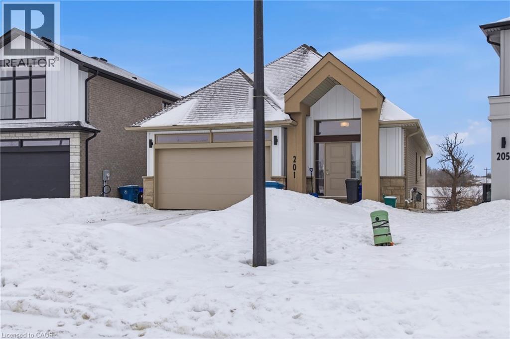 201 Dempsey Drive, Stratford, Ontario  N5A 0K5 - Photo 37 - 40824138