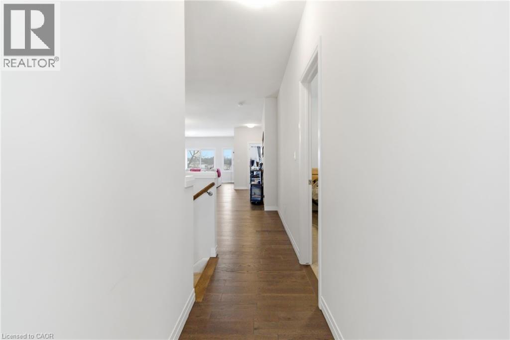 201 Dempsey Drive, Stratford, Ontario  N5A 0K5 - Photo 9 - 40824138