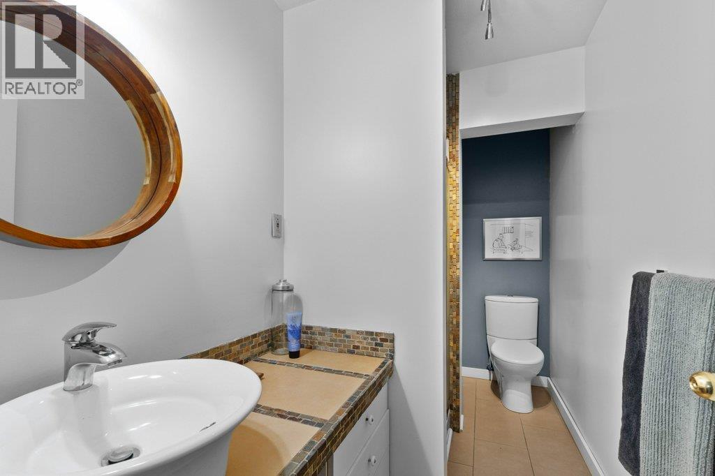 1210 Trans Canada Highway Highway NE Lot# 1, Salmon Arm, British Columbia  V1E 2S6 - Photo 27 - 10371483