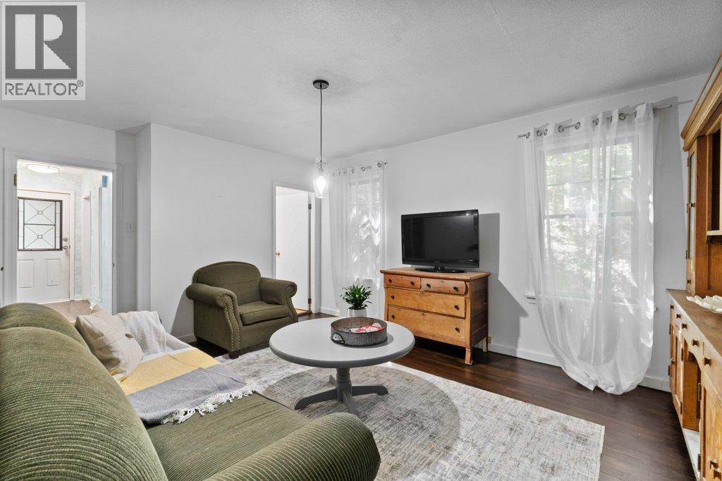 1210 Trans Canada Highway Highway NE Lot# 1, Salmon Arm, British Columbia  V1E 2S6 - Photo 23 - 10371483