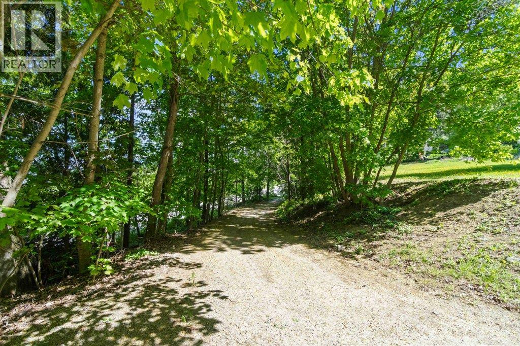 1210 Trans Canada Highway Highway NE Lot# 1, Salmon Arm, British Columbia  V1E 2S6 - Photo 57 - 10371483