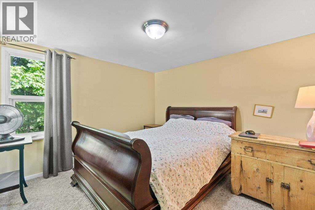 1210 Trans Canada Highway Highway NE Lot# 1, Salmon Arm, British Columbia  V1E 2S6 - Photo 44 - 10371483