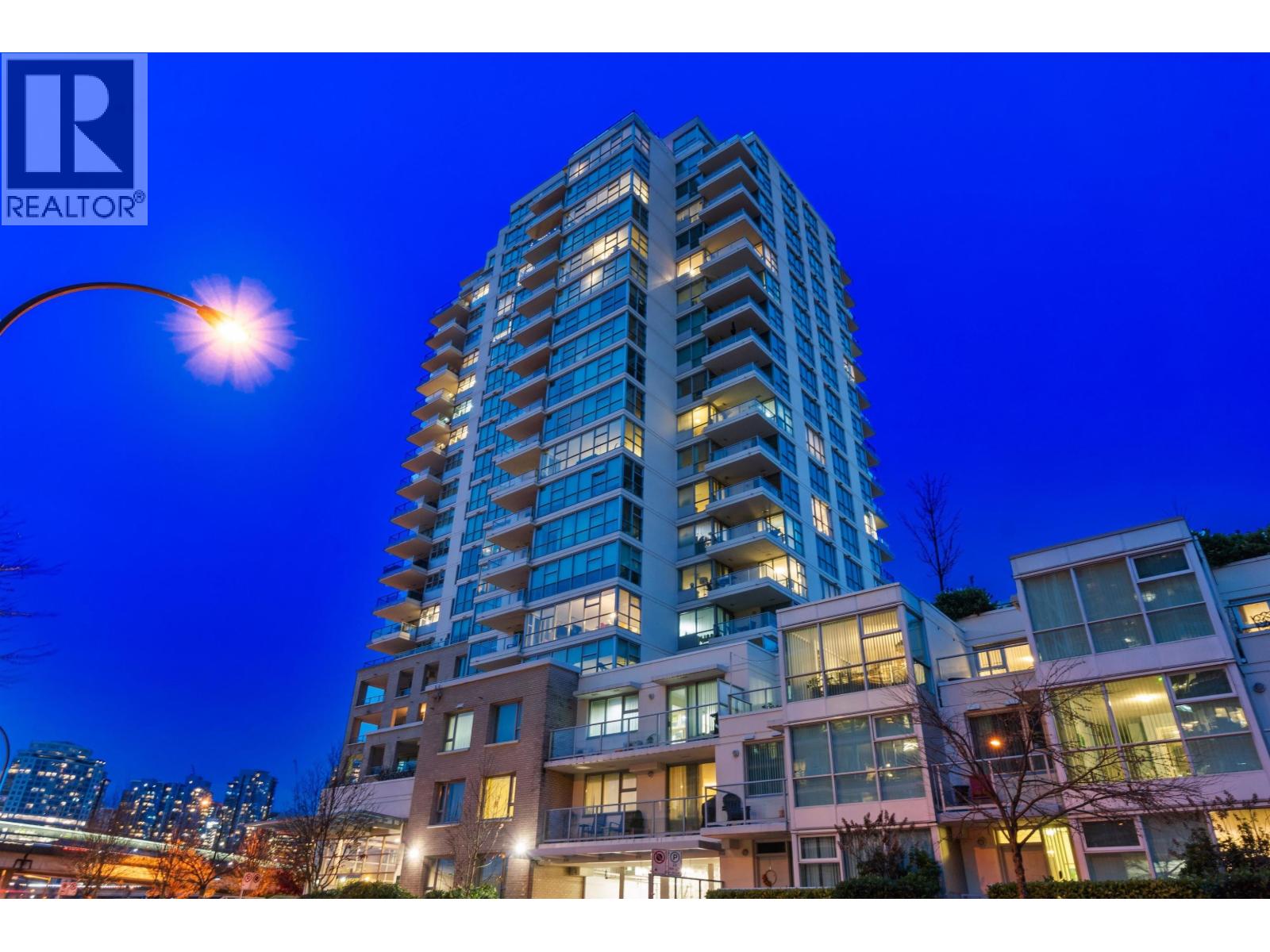 406 125 MILROSS AVENUE, Vancouver, British Columbia