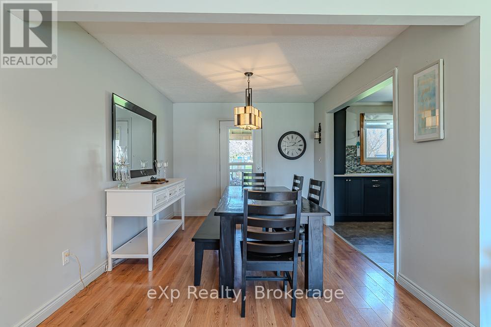 670 Joynt Street, Georgian Bluffs, Ontario  N0H 2K0 - Photo 13 - X13043646