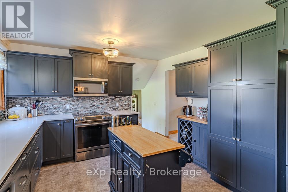 670 Joynt Street, Georgian Bluffs, Ontario  N0H 2K0 - Photo 21 - X13043646