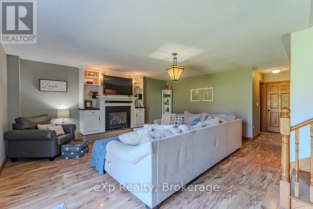 670 Joynt Street, Georgian Bluffs, Ontario  N0H 2K0 - Photo 23 - X13043646