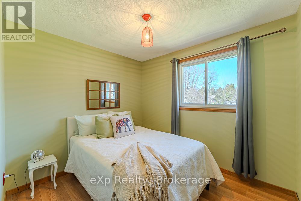 670 Joynt Street, Georgian Bluffs, Ontario  N0H 2K0 - Photo 31 - X13043646