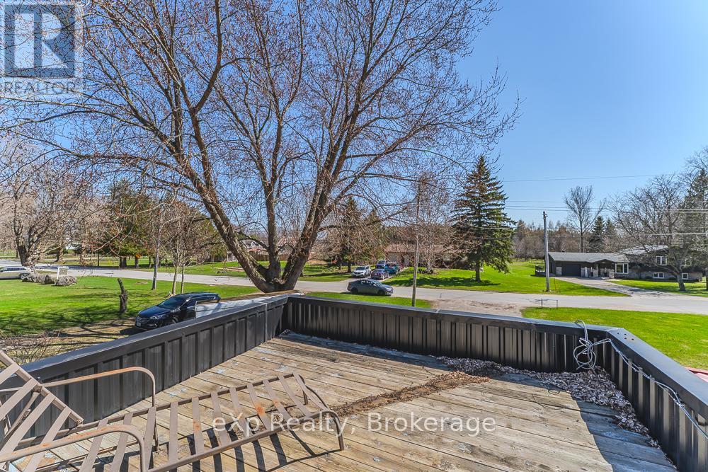 670 Joynt Street, Georgian Bluffs, Ontario  N0H 2K0 - Photo 35 - X13043646