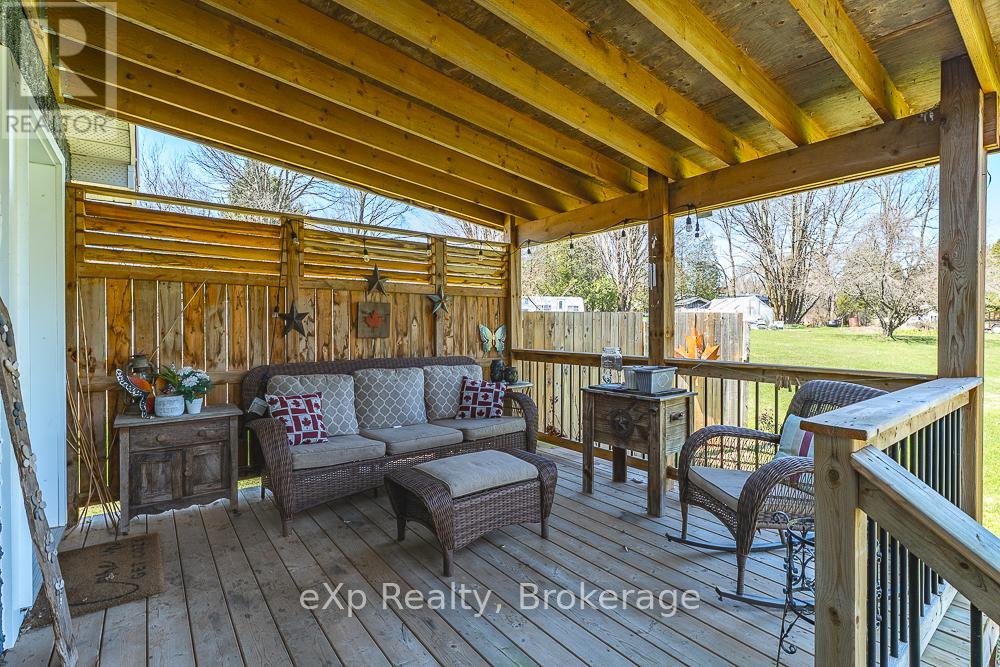 670 Joynt Street, Georgian Bluffs, Ontario  N0H 2K0 - Photo 42 - X13043646