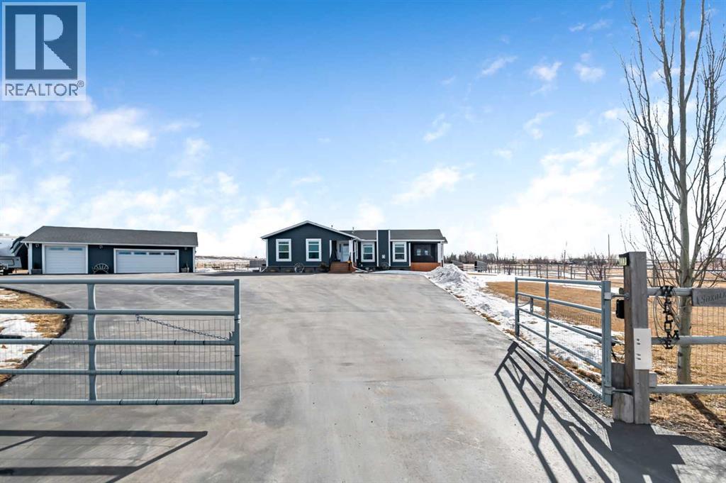 80089 264 Avenue E, Rural Foothills County, Alberta  T0L 0X0 - Photo 3 - A2289089