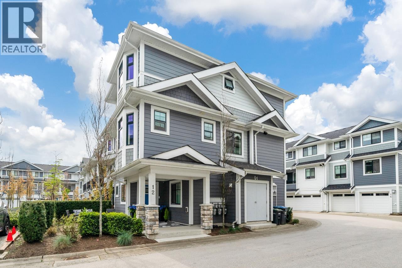 12 189 WOOD STREET, New Westminster, British Columbia