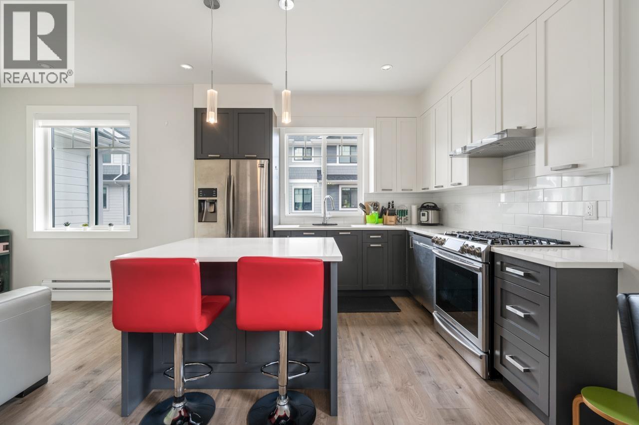 12 189 Wood Street, New Westminster, British Columbia  V3M 0L7 - Photo 3 - R3115698