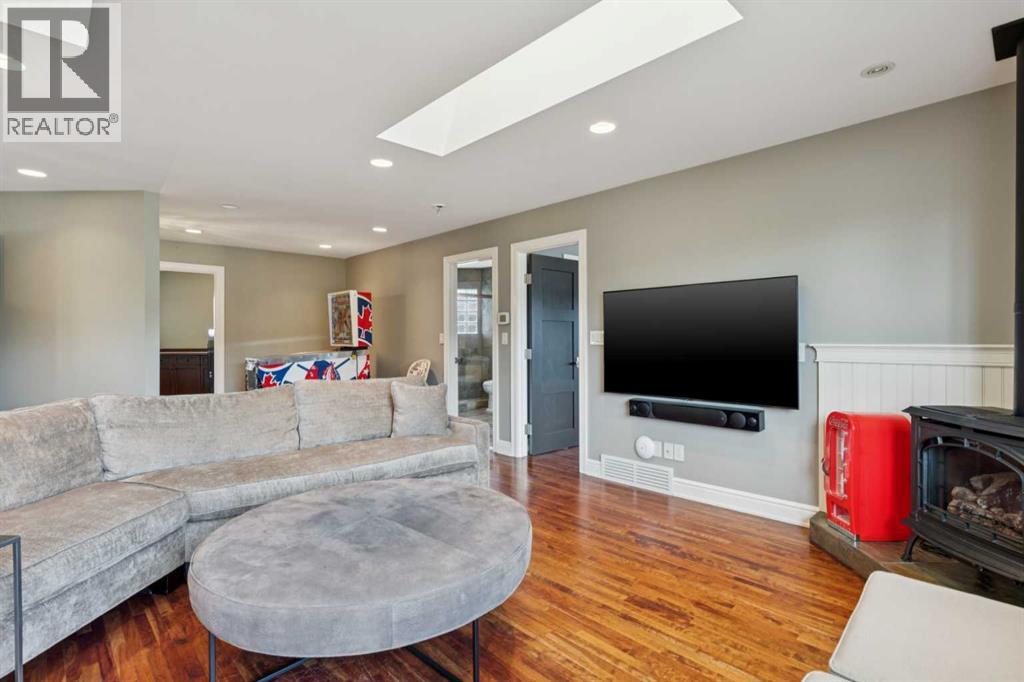 58 Scimitar View Nw, Calgary, Alberta  T3L 2B5 - Photo 33 - A2299910