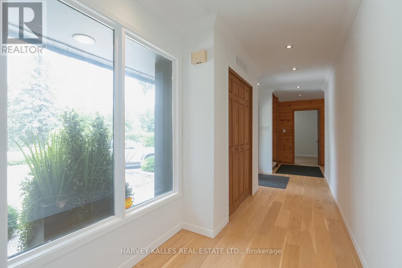 23 Royal Oak Drive, Barrie, Ontario  L4N 7S5 - Photo 8 - S13043614