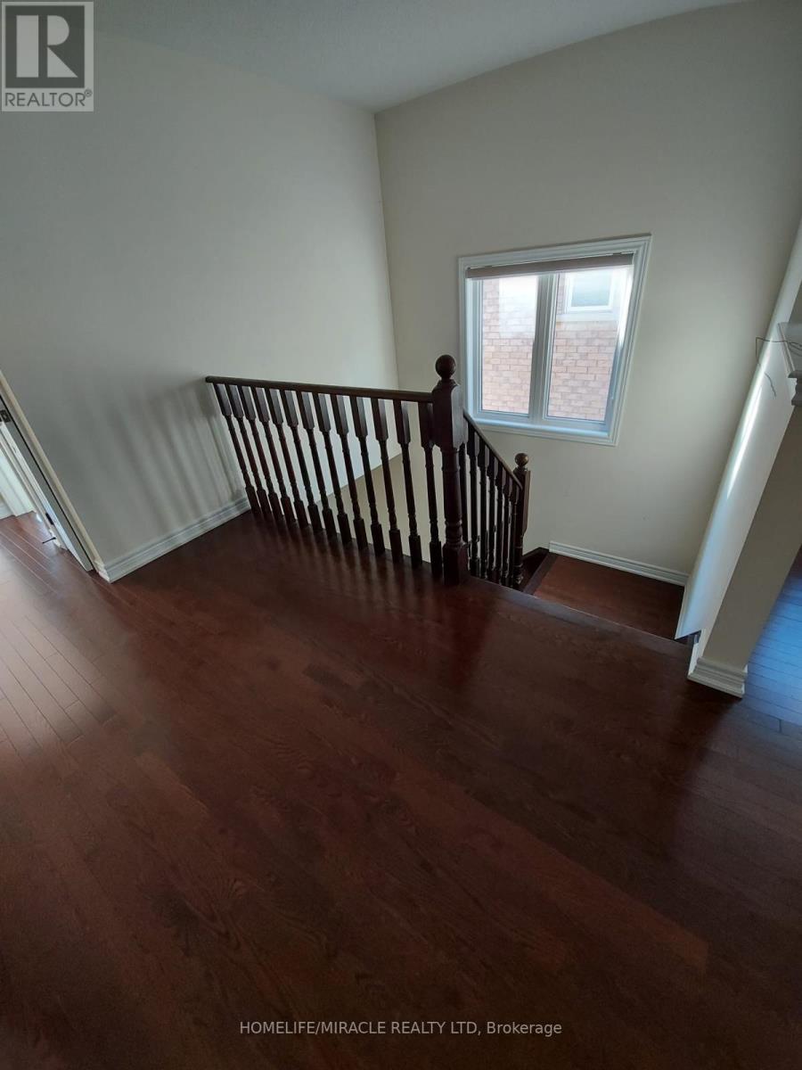 14 Ebury Drive, Brampton, Ontario  L6X 0Z3 - Photo 13 - W13043612