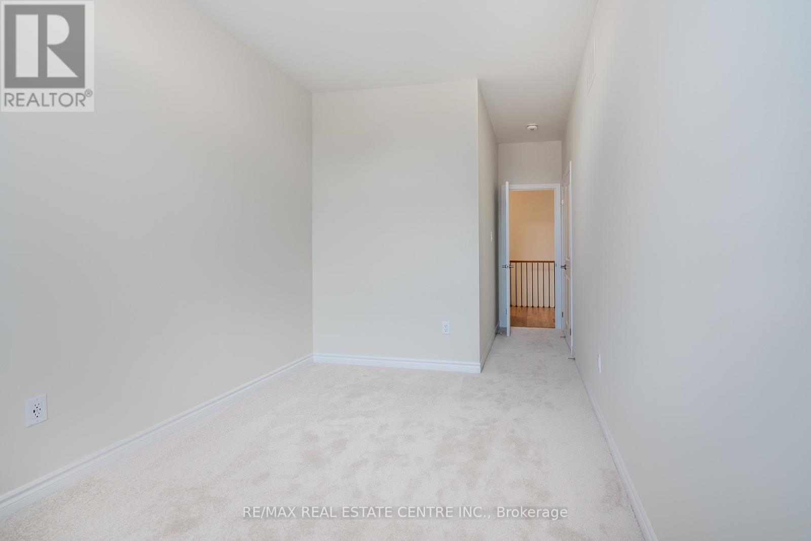 1426 Almonte Drive, Burlington, Ontario  L7P 0V8 - Photo 22 - W13043616