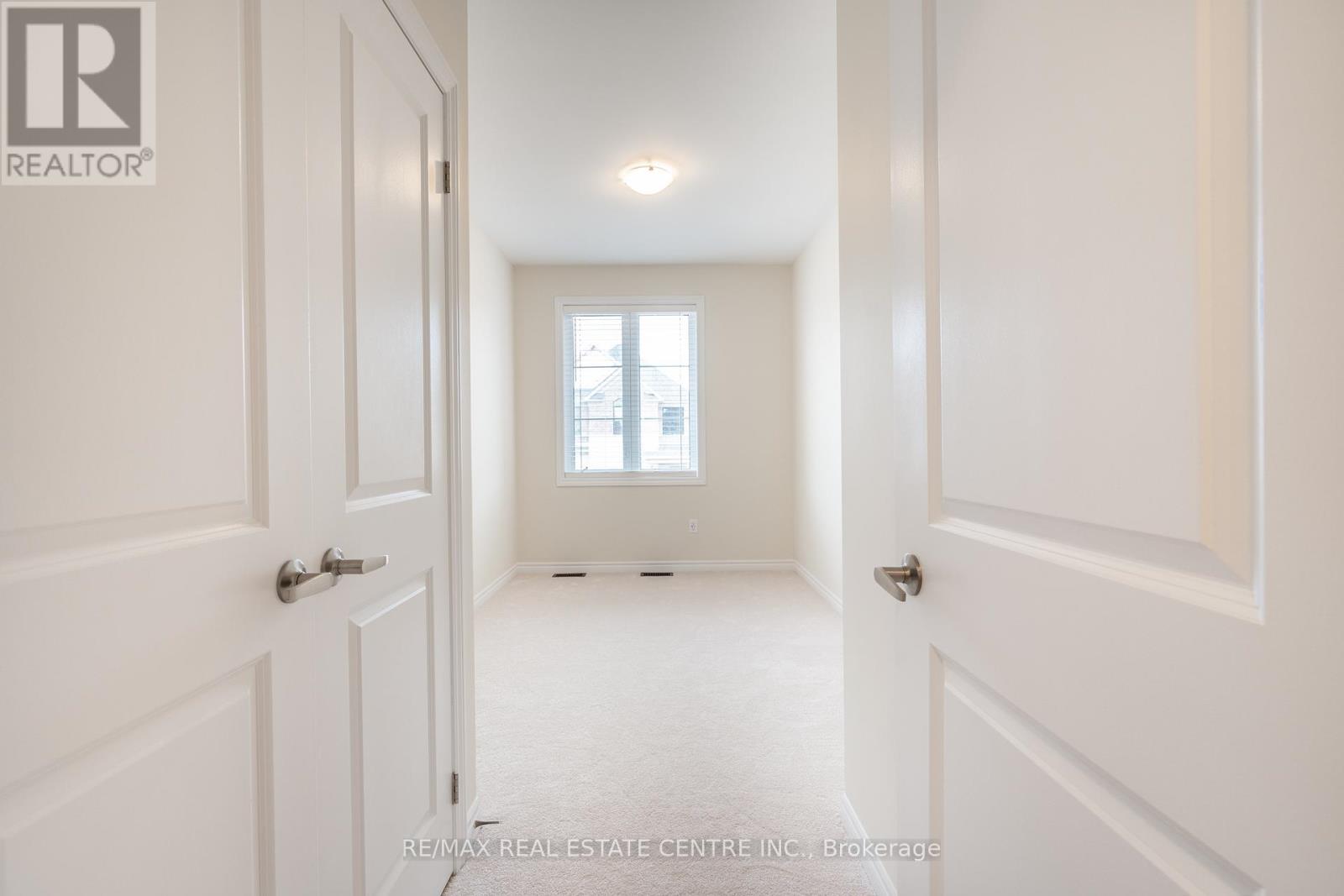 1426 Almonte Drive, Burlington, Ontario  L7P 0V8 - Photo 24 - W13043616