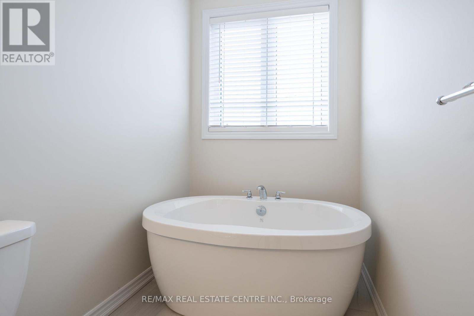 1426 Almonte Drive, Burlington, Ontario  L7P 0V8 - Photo 30 - W13043616