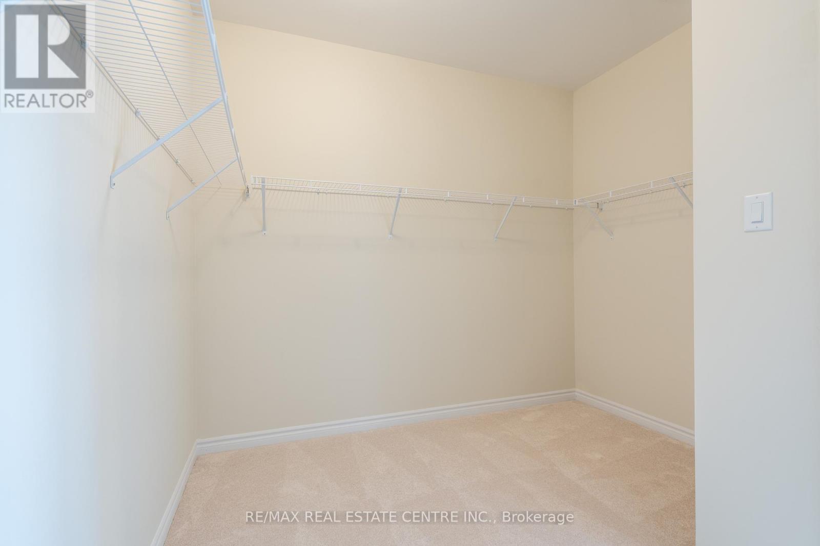 1426 Almonte Drive, Burlington, Ontario  L7P 0V8 - Photo 32 - W13043616