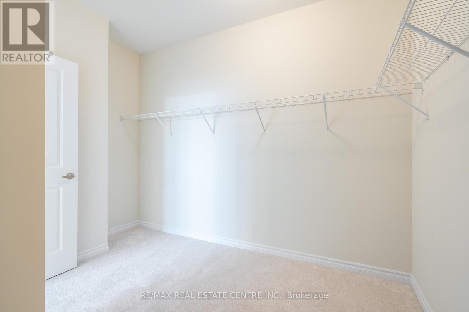 1426 Almonte Drive, Burlington, Ontario  L7P 0V8 - Photo 33 - W13043616