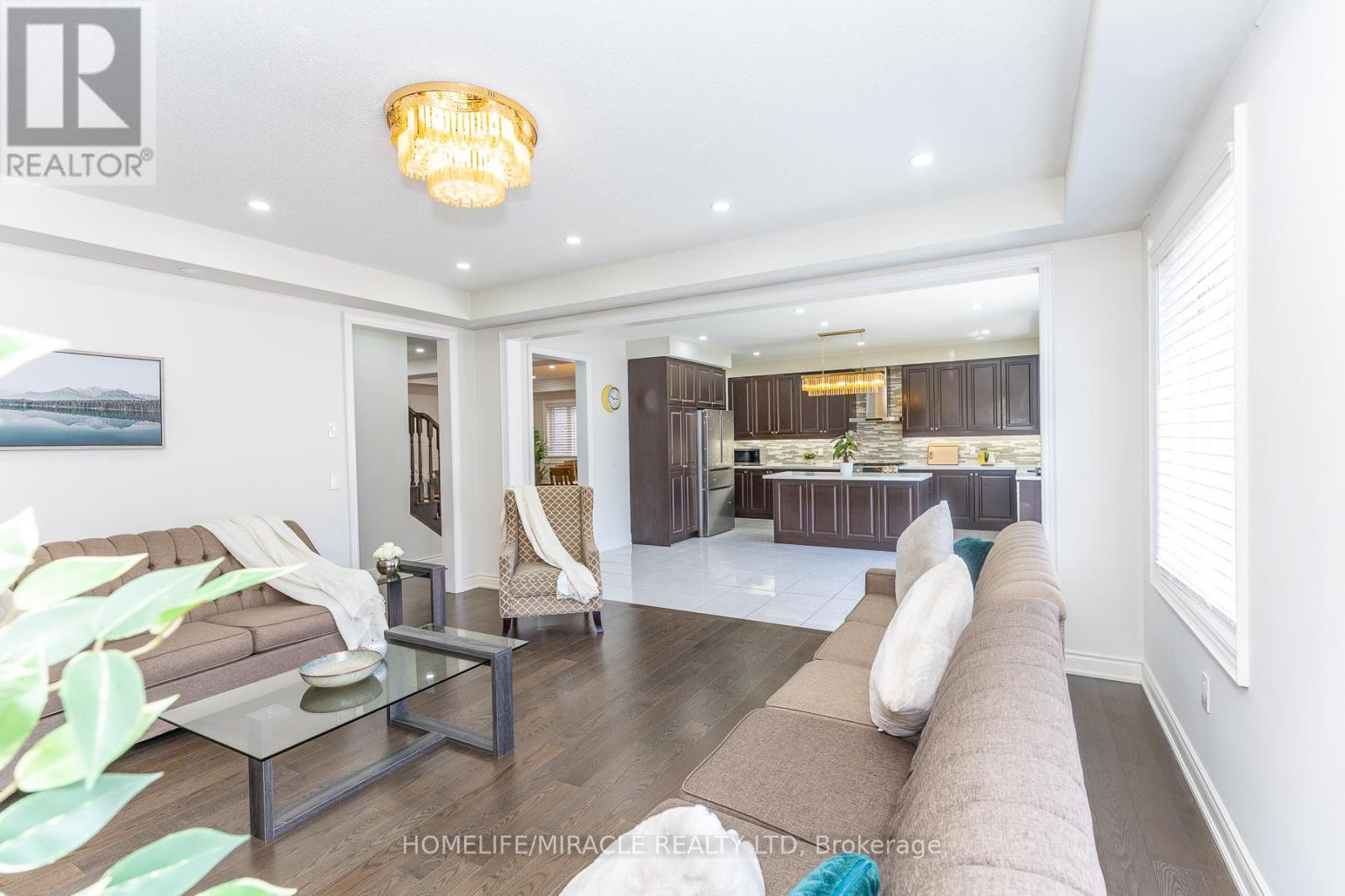 Hts - 1535 Mendelson Heights, Milton, Ontario  L9E 1H3 - Photo 10 - W13043626