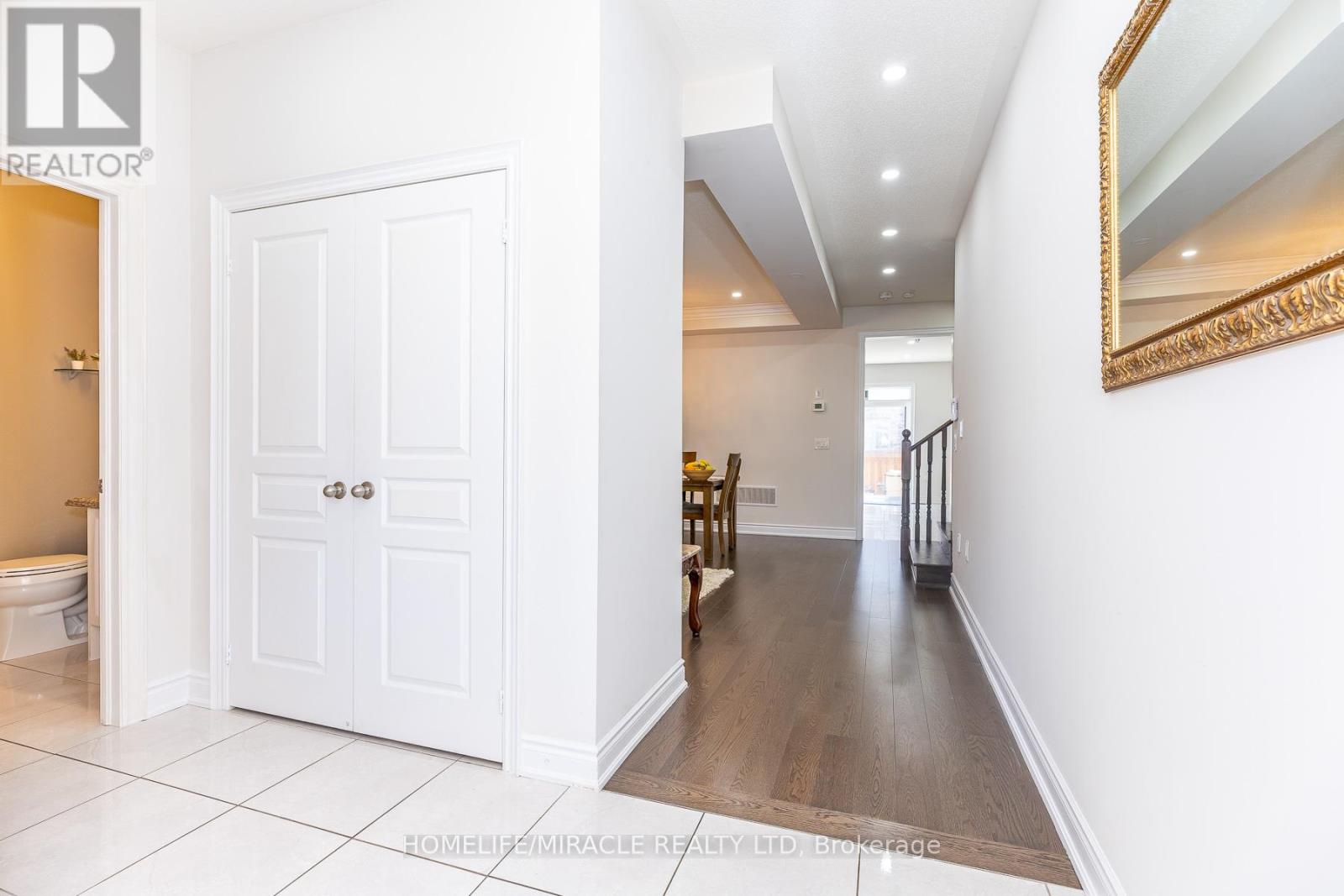 Hts - 1535 Mendelson Heights, Milton, Ontario  L9E 1H3 - Photo 11 - W13043626