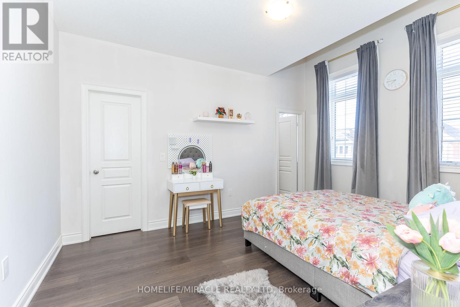 Hts - 1535 Mendelson Heights, Milton, Ontario  L9E 1H3 - Photo 12 - W13043626