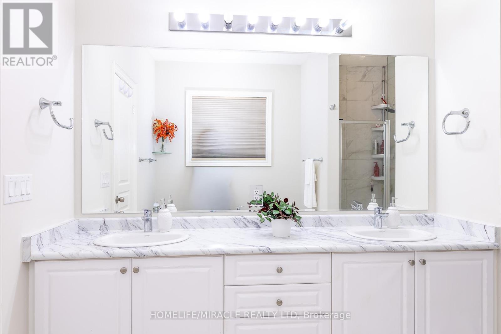 Hts - 1535 Mendelson Heights, Milton, Ontario  L9E 1H3 - Photo 18 - W13043626