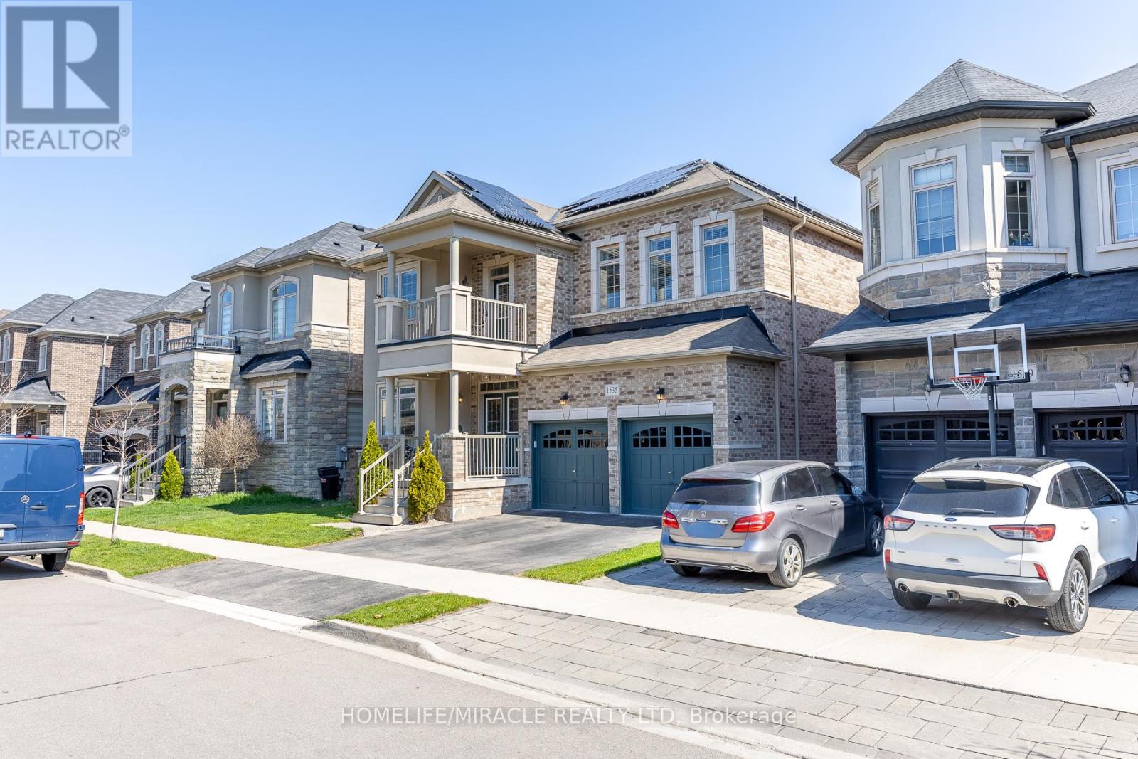 Hts - 1535 Mendelson Heights, Milton, Ontario  L9E 1H3 - Photo 2 - W13043626