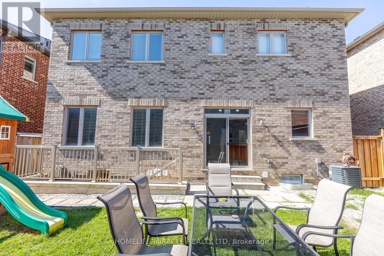 Hts - 1535 Mendelson Heights, Milton, Ontario  L9E 1H3 - Photo 50 - W13043626