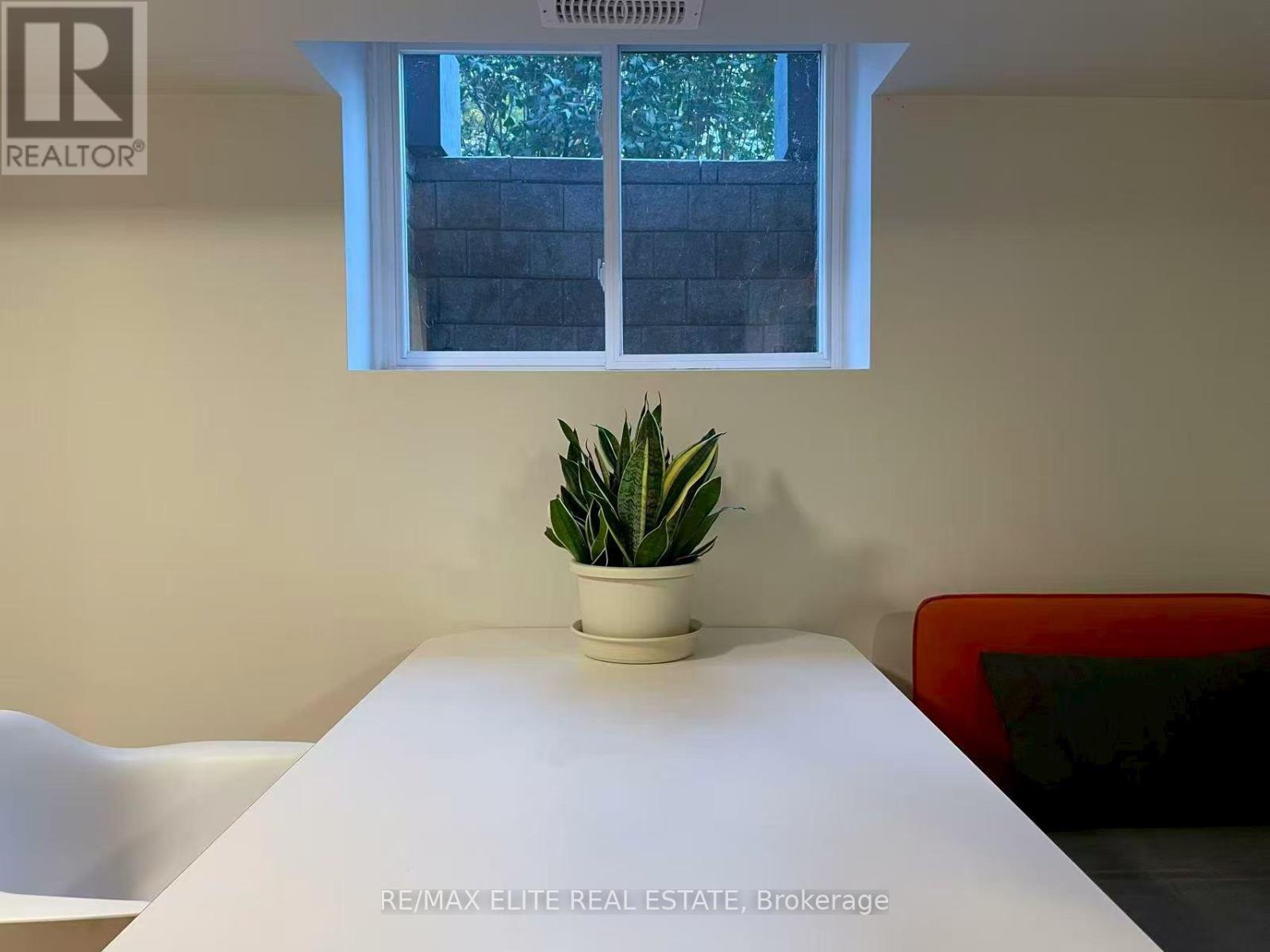 Lower - 4122 Sugarbush Road, Mississauga, Ontario  L5B 2Z8 - Photo 6 - W13043642