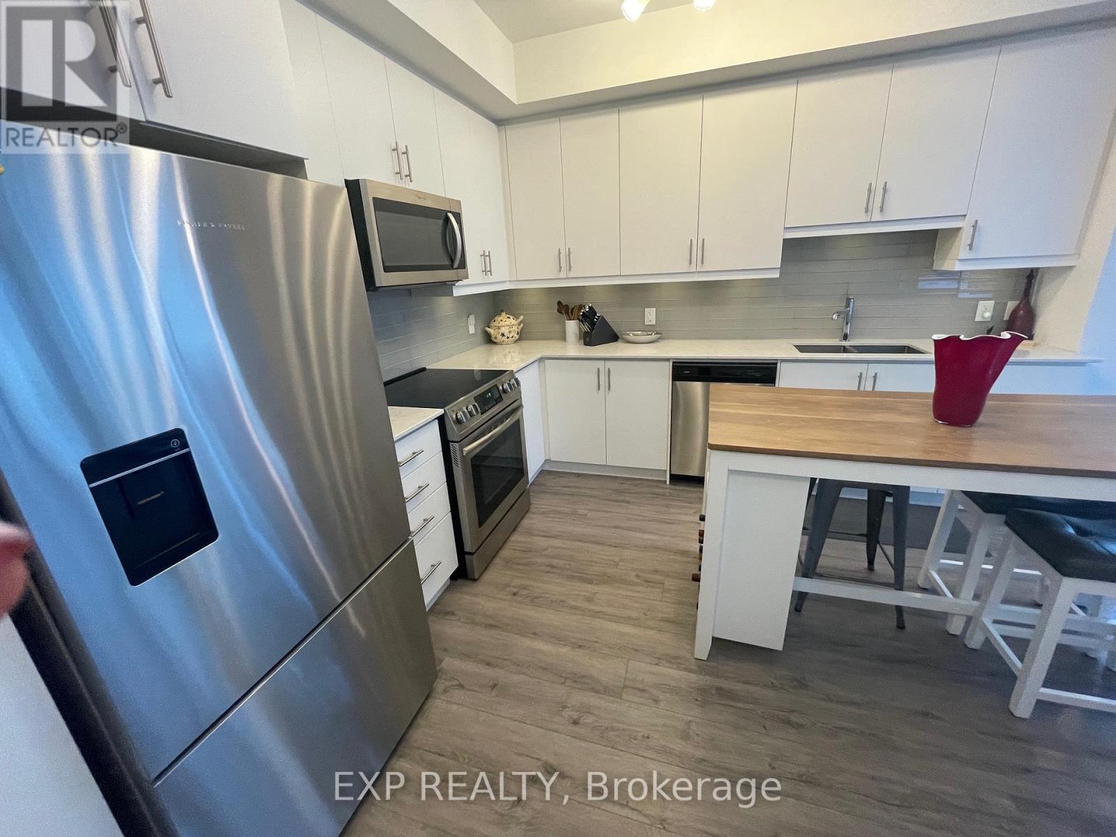 101 - 340 Plains Road E, Burlington, Ontario  L7T 0C2 - Photo 11 - W13043656