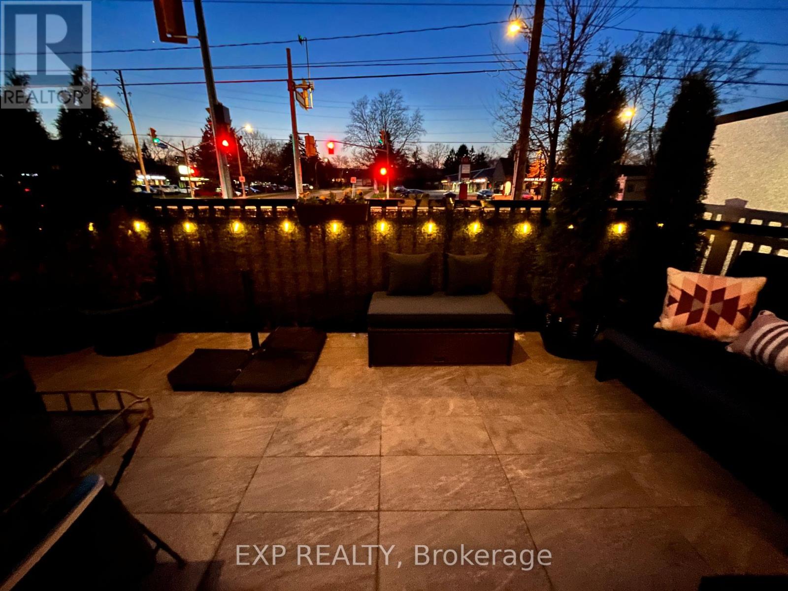 101 - 340 Plains Road E, Burlington, Ontario  L7T 0C2 - Photo 33 - W13043656