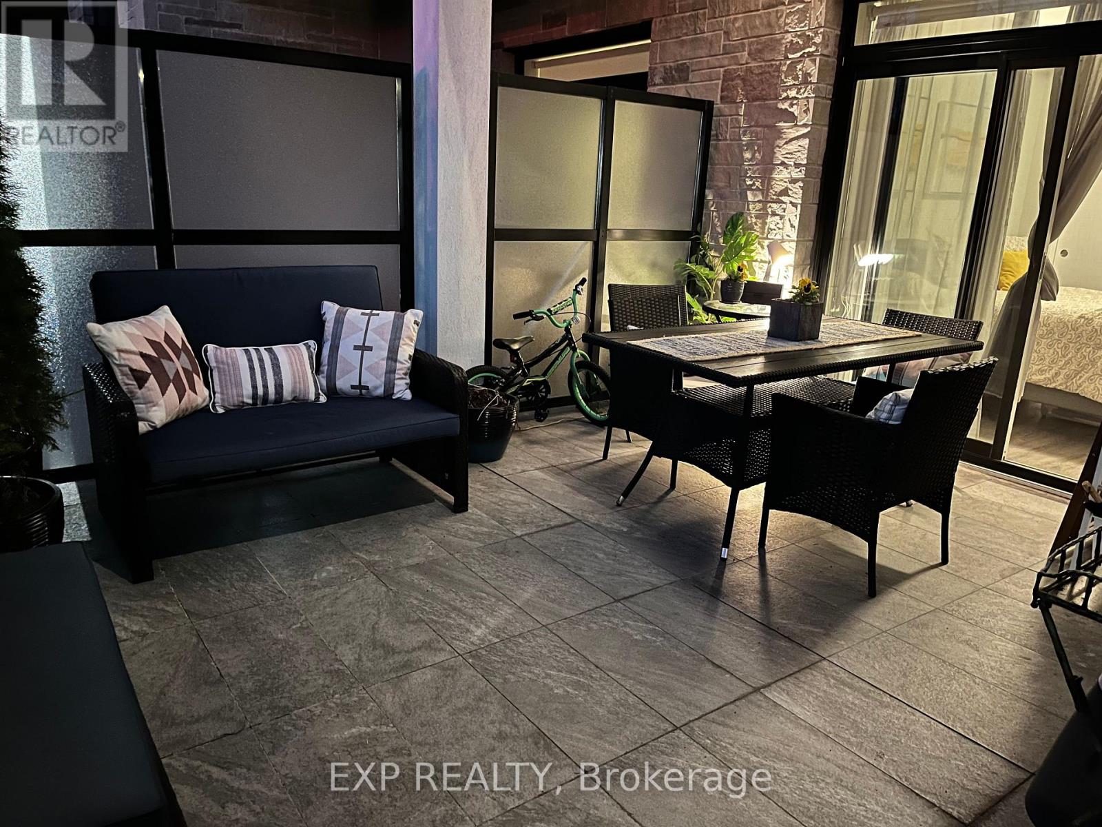 101 - 340 Plains Road E, Burlington, Ontario  L7T 0C2 - Photo 39 - W13043656