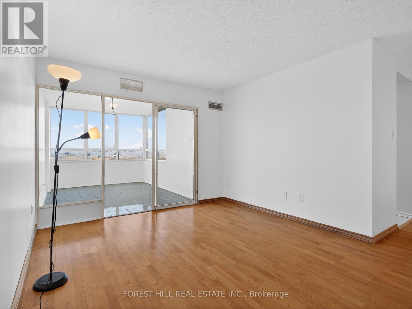 1201 - 100 County Court Boulevard, Brampton, Ontario  L6W 3X1 - Photo 19 - W13043662