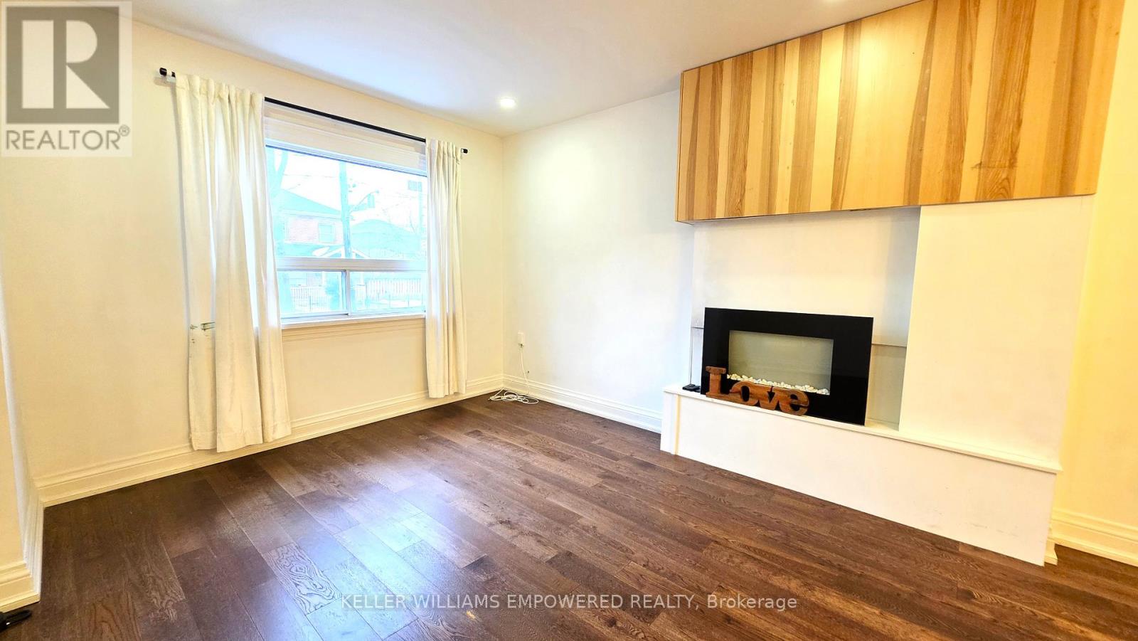 Main & Upper - 583 Old Weston Road, Toronto, Ontario  M6N 3B2 - Photo 3 - W13043678