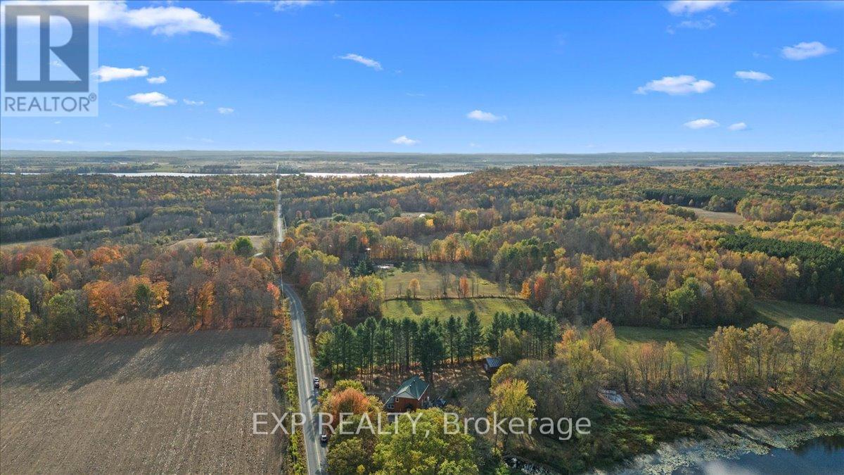 1220 Westross Road, Whitewater Region, Ontario  K0J 1K0 - Photo 36 - X12593086