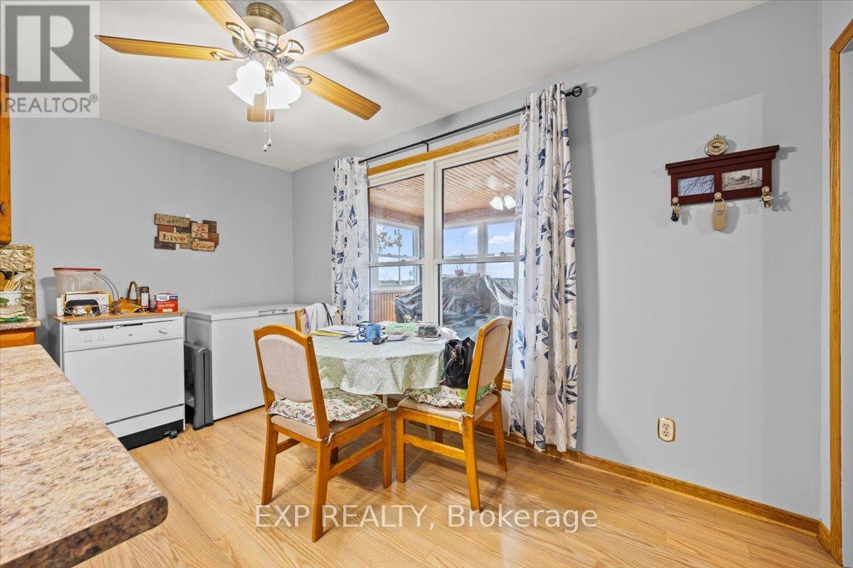 1220 Westross Road, Whitewater Region, Ontario  K0J 1K0 - Photo 8 - X12593086