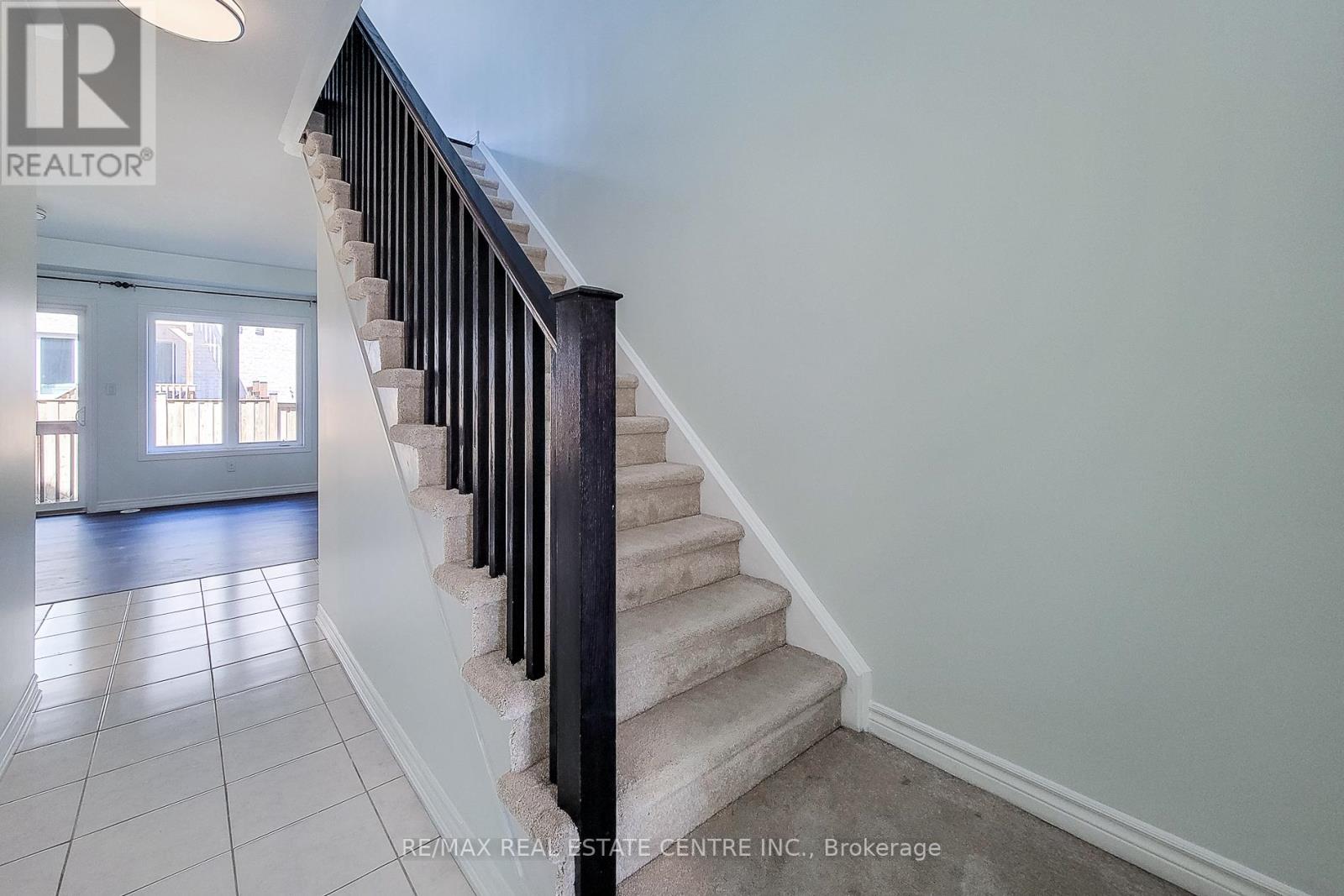 137 Borers Creek Circle, Hamilton, Ontario  L8B 1W3 - Photo 10 - X13043620