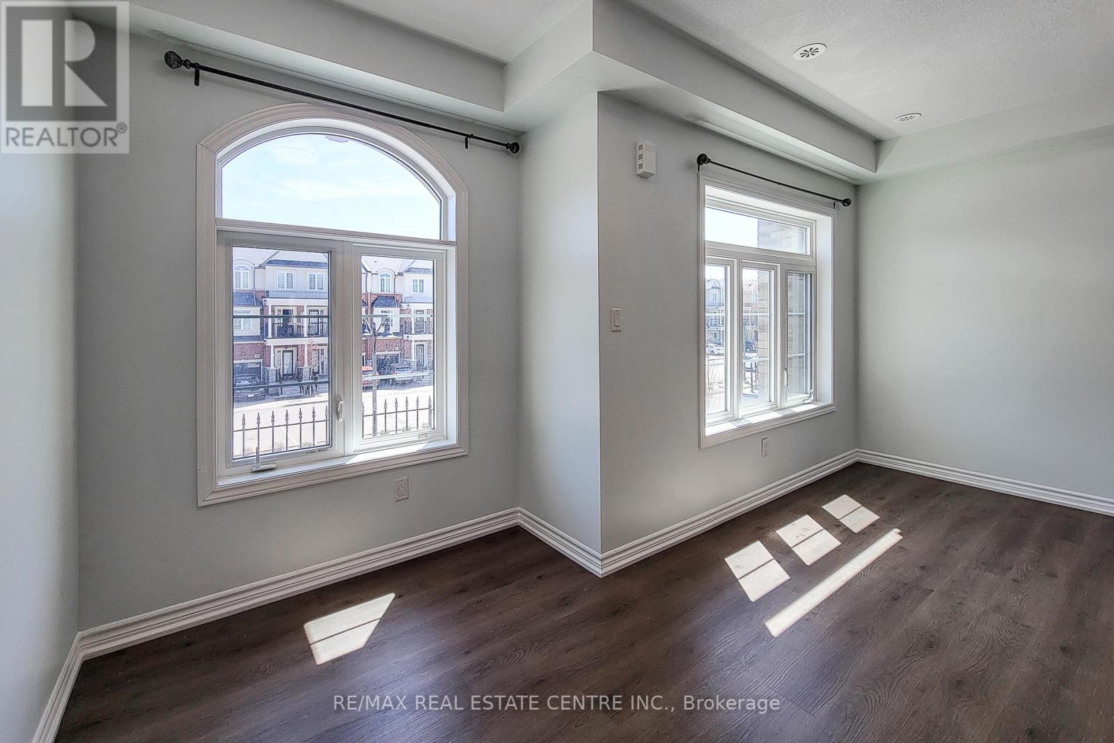 137 Borers Creek Circle, Hamilton, Ontario  L8B 1W3 - Photo 15 - X13043620