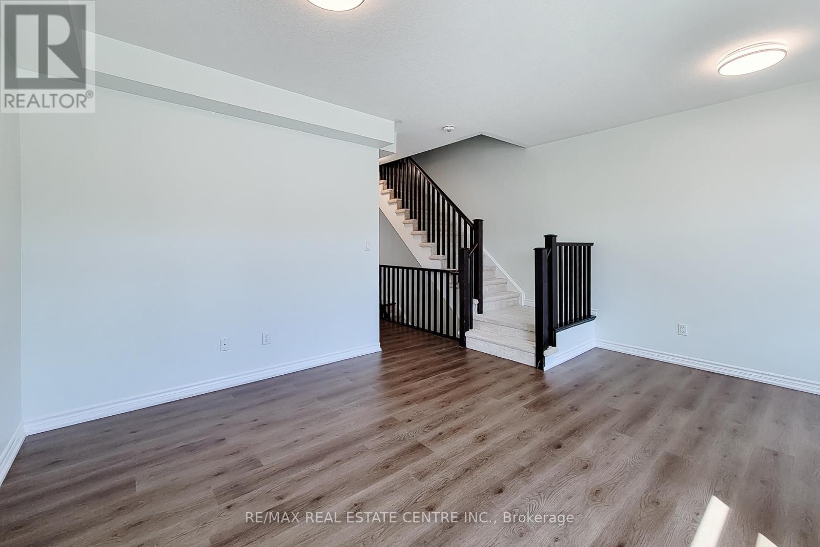 137 Borers Creek Circle, Hamilton, Ontario  L8B 1W3 - Photo 16 - X13043620