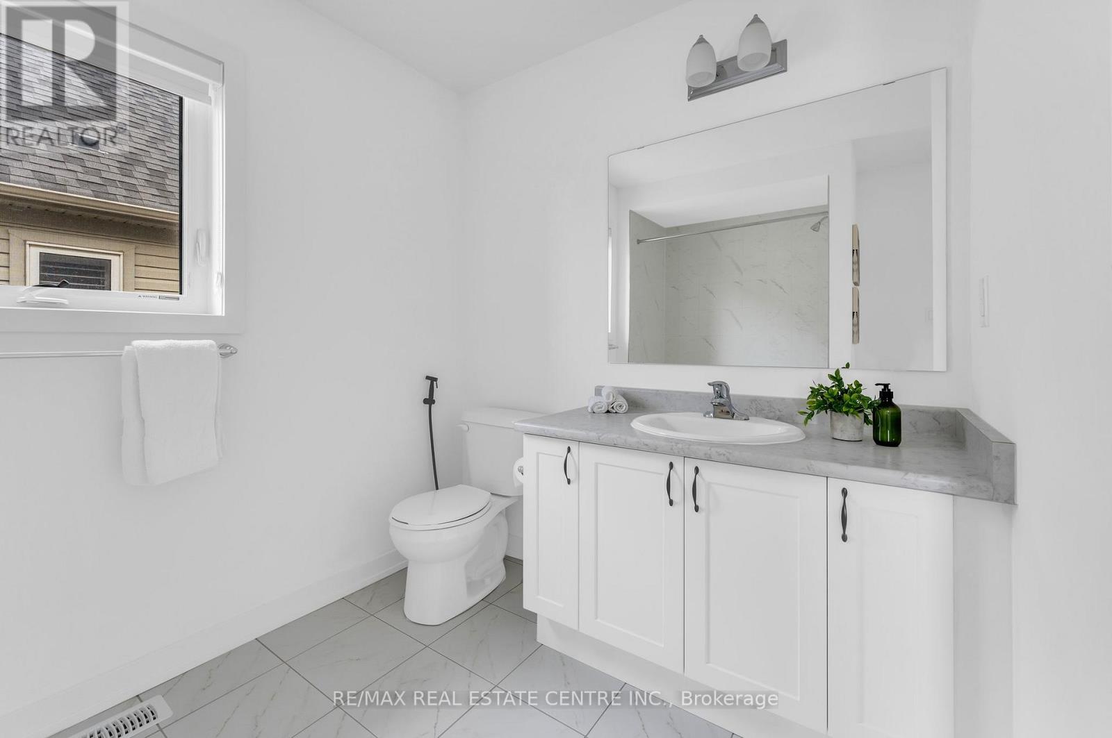 749 Gilmour Crescent, Shelburne, Ontario  L9V 3X2 - Photo 26 - X13043622