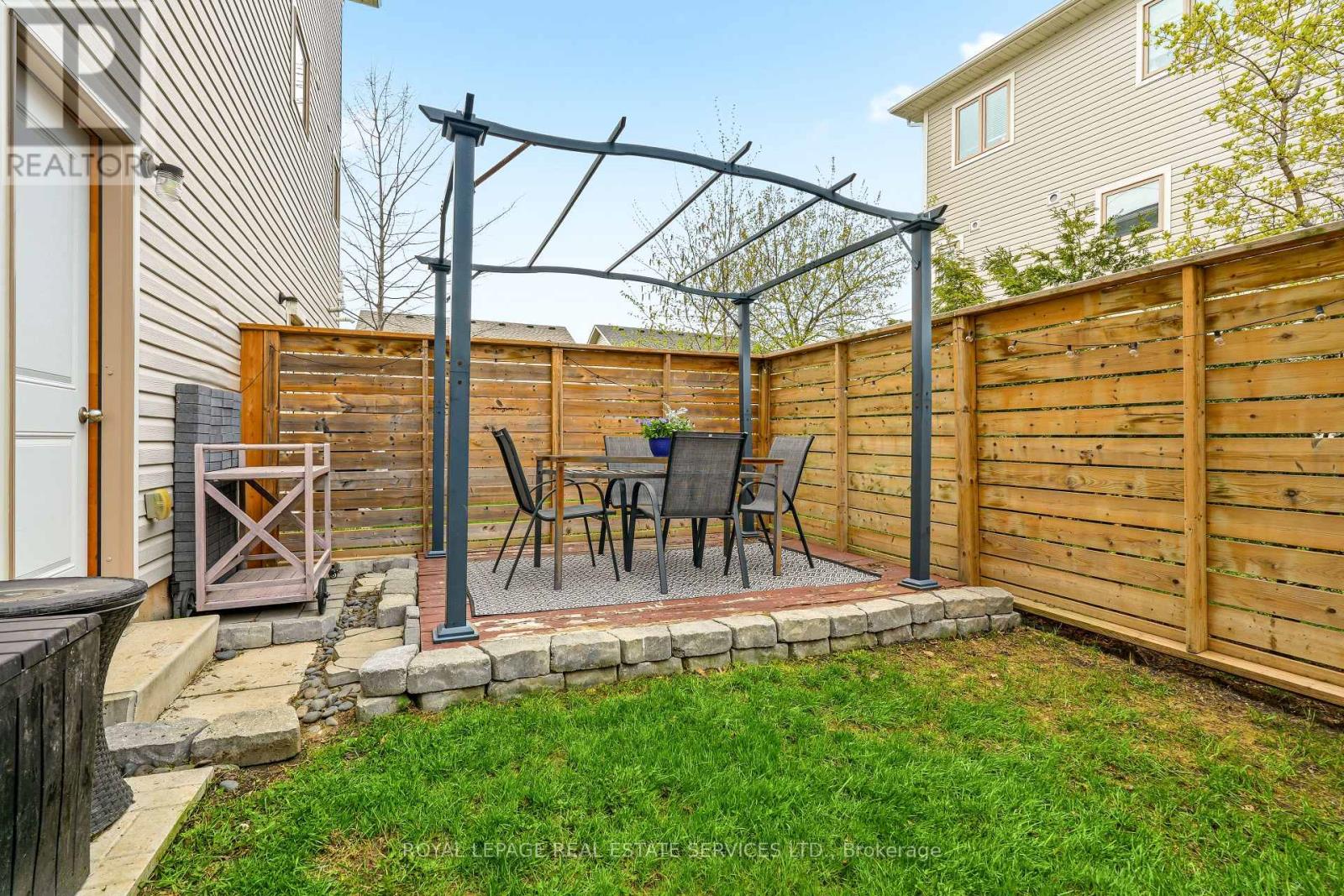 7 - 50 Scarlett Common, St. Catharines, Ontario  L2P 0C4 - Photo 27 - X13043660