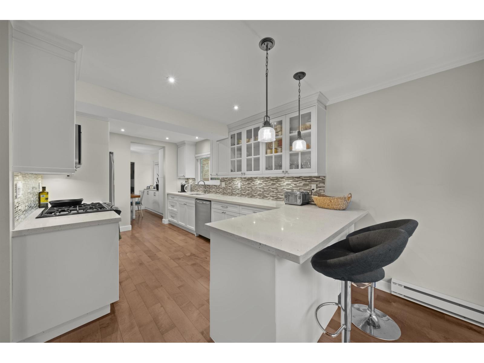 13507 15 Avenue, Surrey, British Columbia  V4A 5H4 - Photo 8 - R3115757